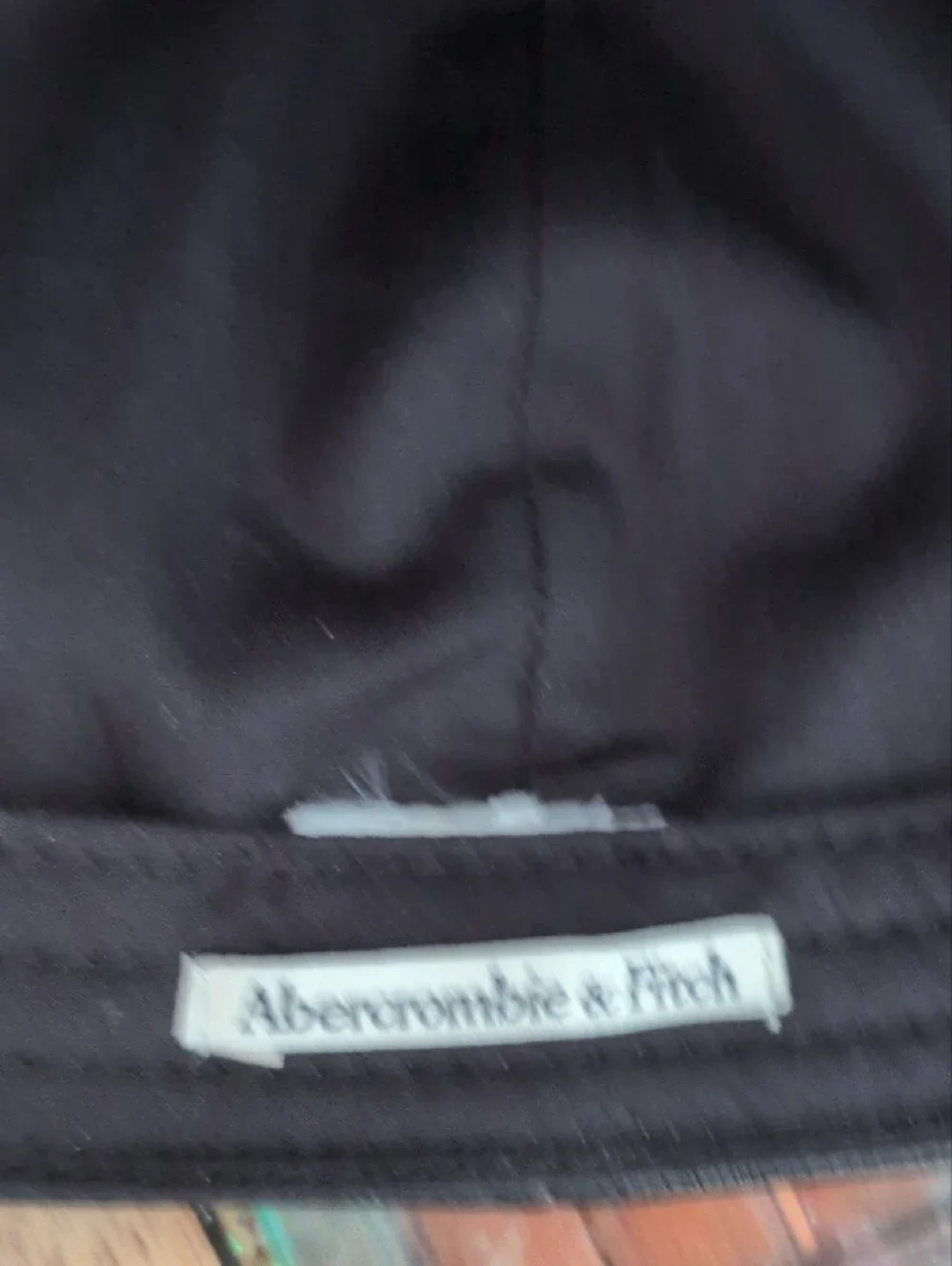 Men Pants Subcategory Identification
